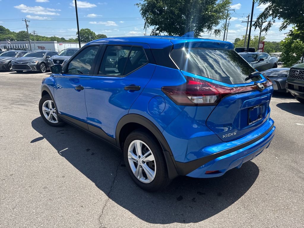 Used 2025 Nissan Kicks Play S FWD image 5
