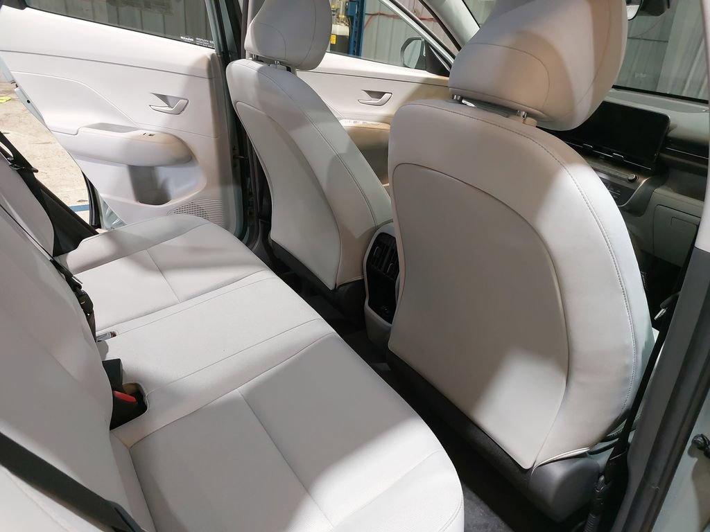 Certified 2025 Hyundai Kona SEL FWD image 11