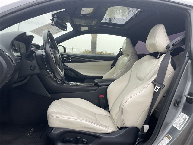 Used 2020 INFINITI Q60 Red Sport 400 image 19