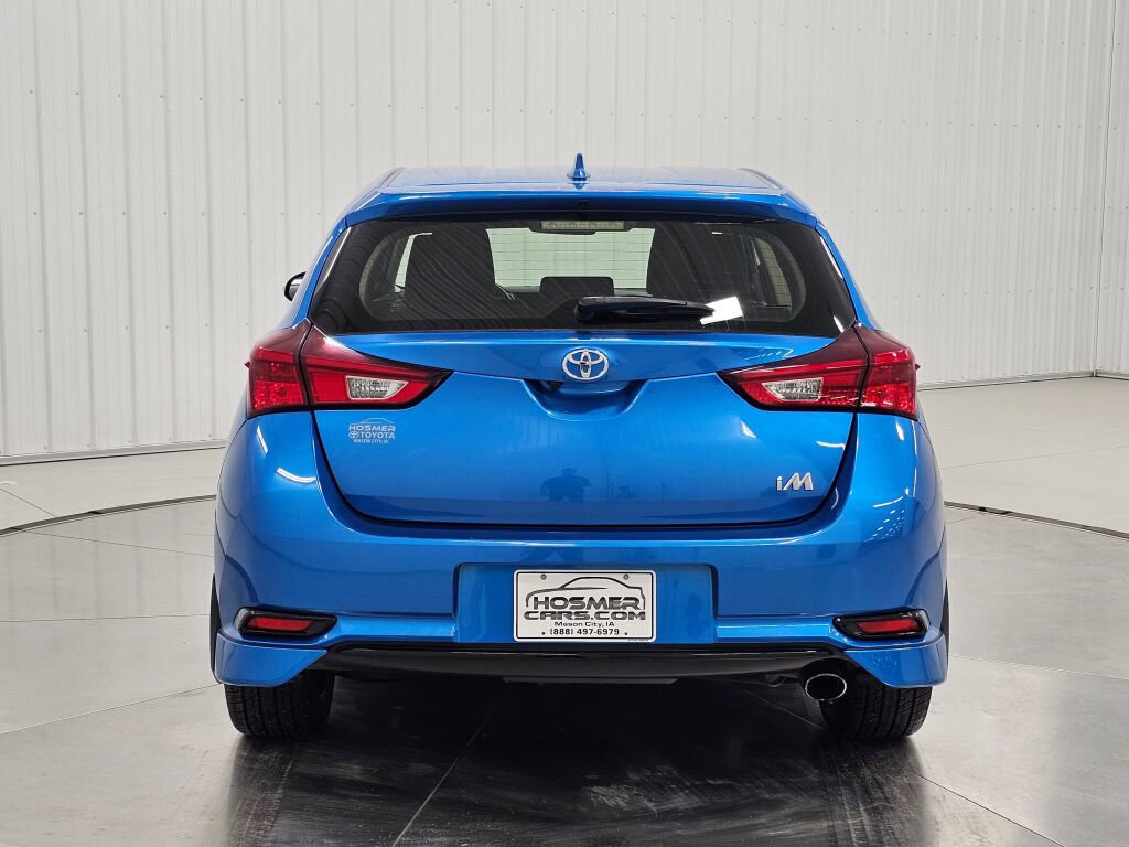 Used 2017 Toyota Corolla iM image 28