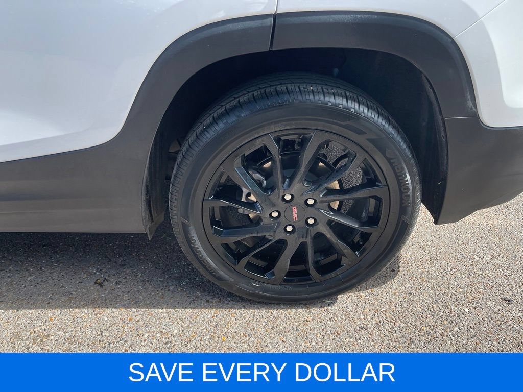 Used 2024 GMC Terrain SLE w/ Driver Convenience Package FWD image 24