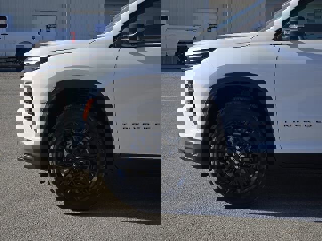 New 2026 Chevrolet Traverse LT w/ Enhanced Driving Package image 5