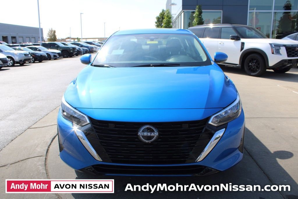 New 2025 Nissan Sentra SV image 2