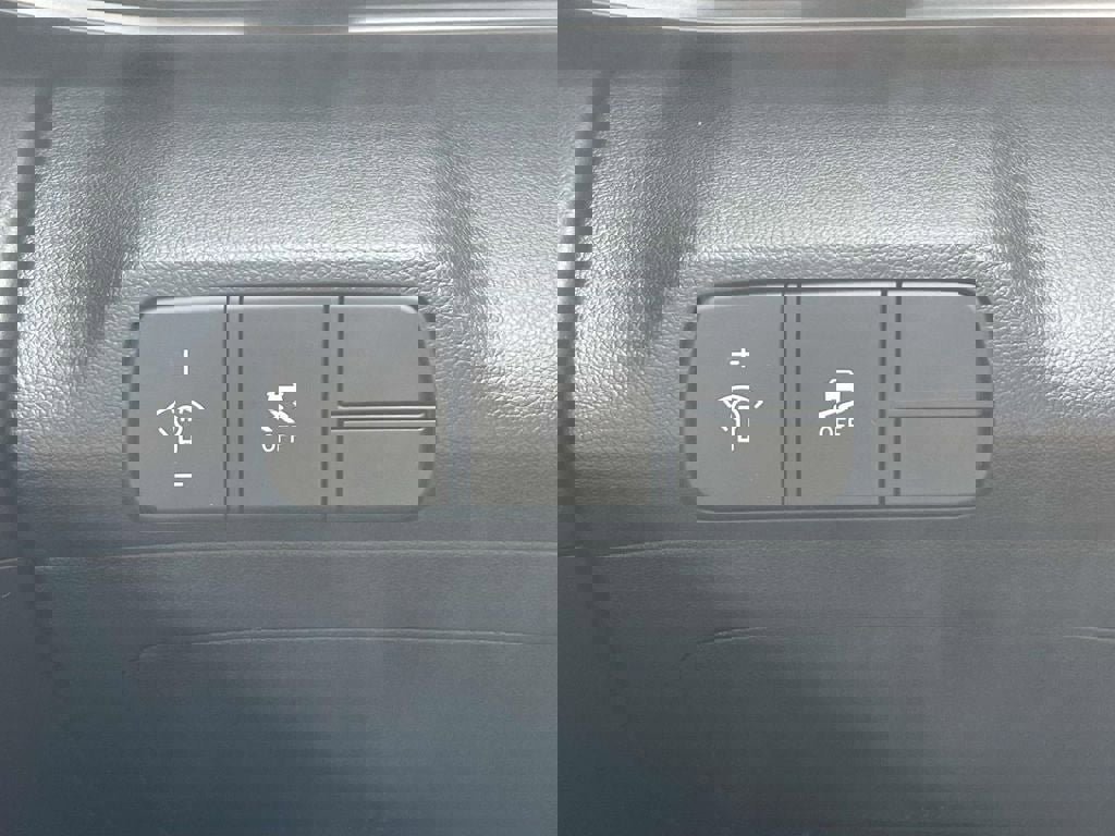 New 2026 Hyundai Elantra SEL Sport Premium image 18