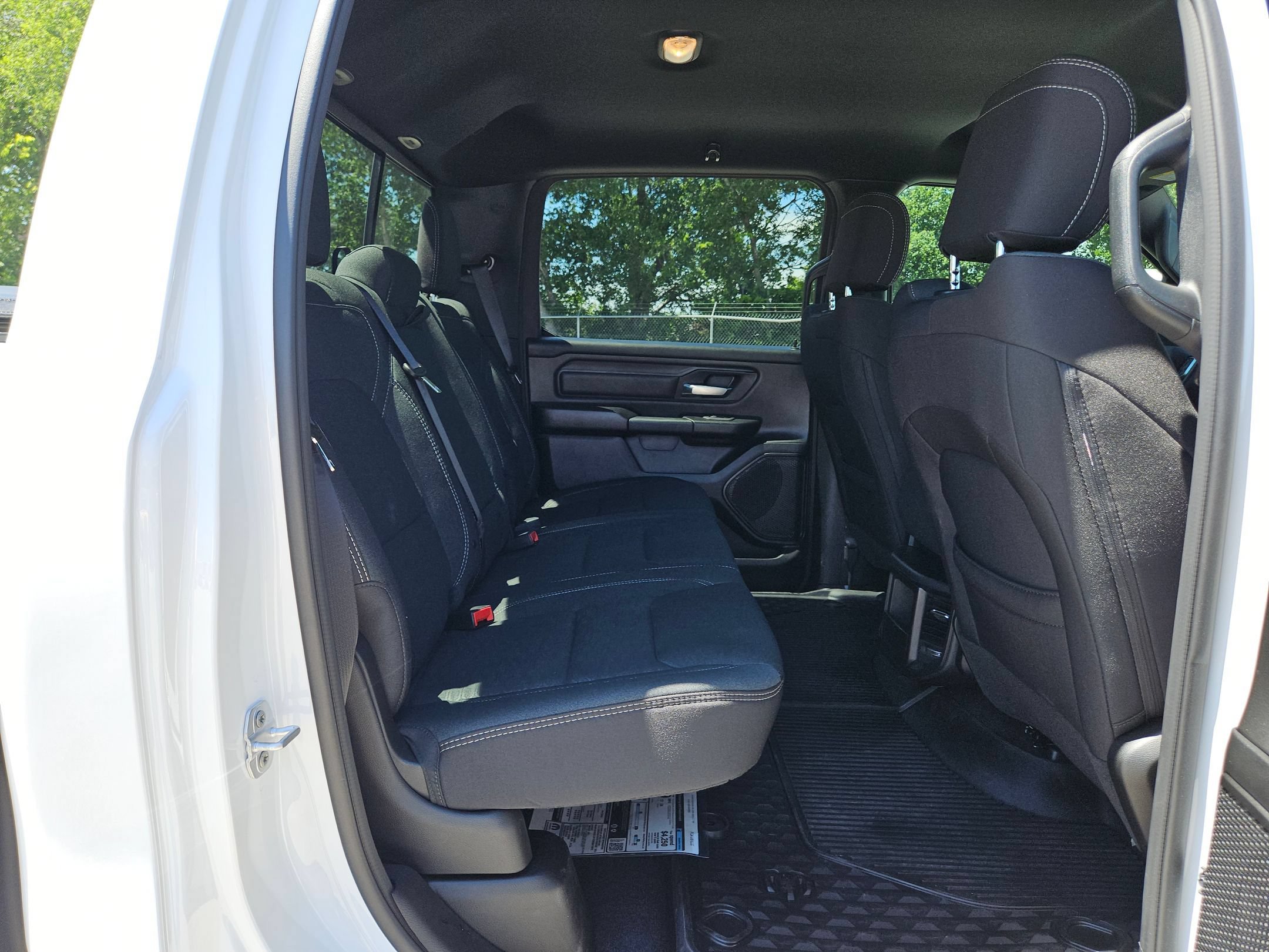 Used 2025 RAM 1500 Warlock AWD/4WD image 24