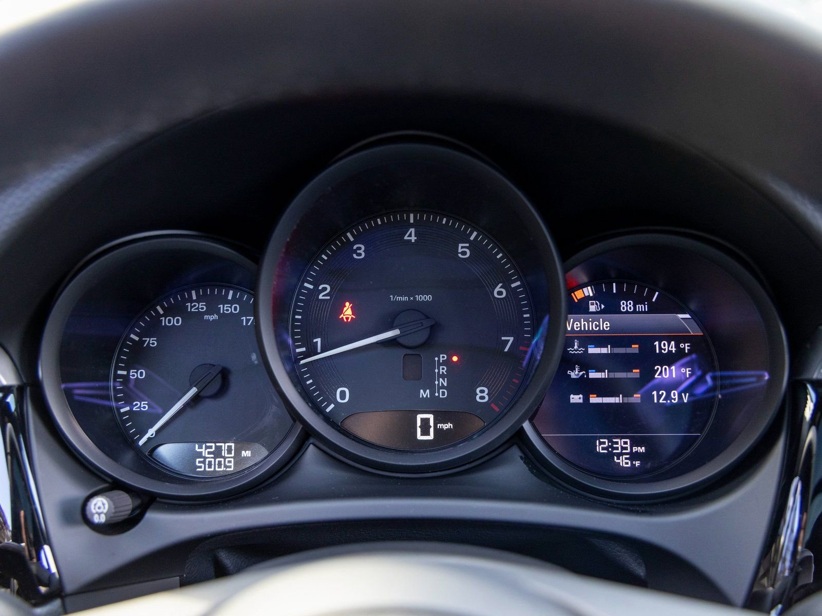 Certified 2025 Porsche Macan image 33