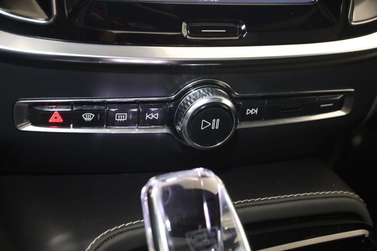 Used 2024 Volvo S60 T8 Plus AWD/4WD image 29