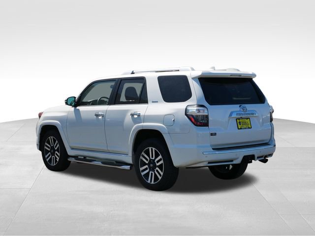 Used 2016 Toyota 4Runner Limited AWD/4WD image 5