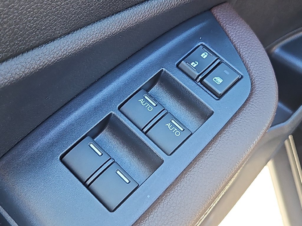 Used 2025 Honda Passport EX-L image 27