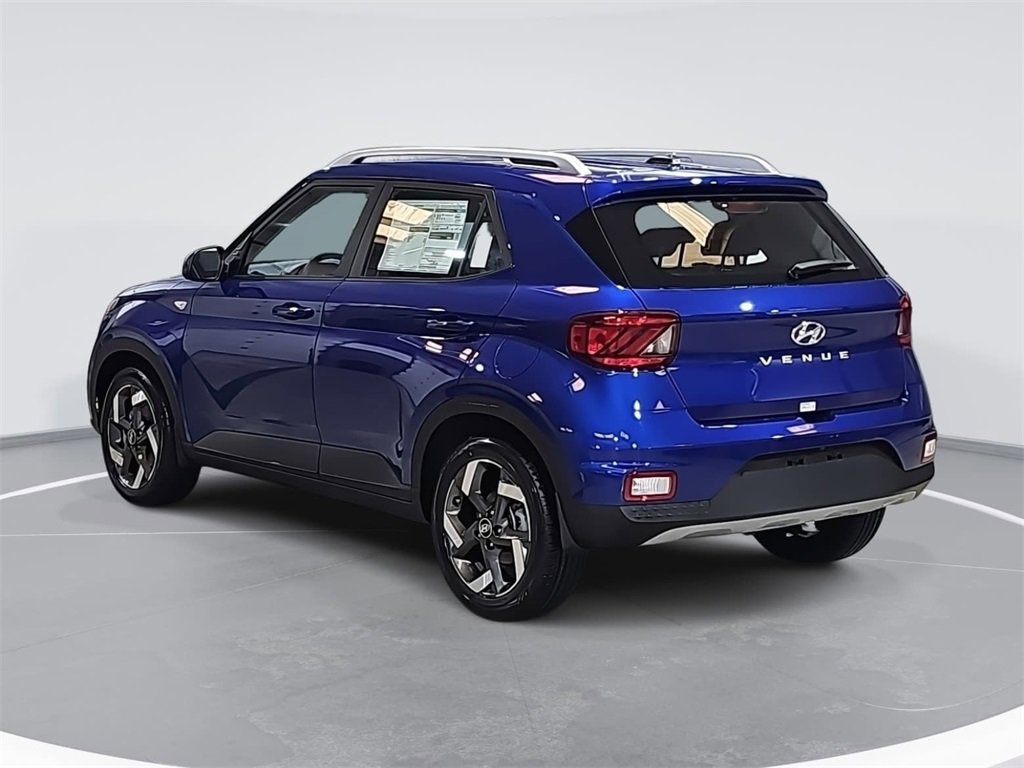 New 2026 Hyundai Venue SEL image 7