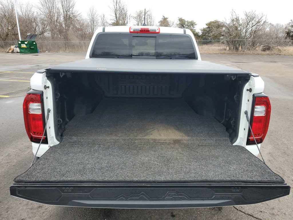 Used 2024 GMC Canyon Denali image 31