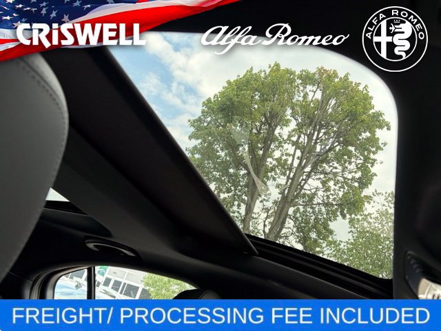 New 2026 Alfa Romeo Giulia AWD w/ Driving Assist Package image 40