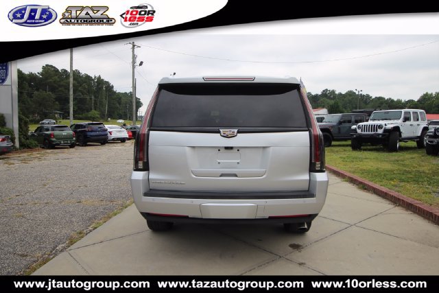 Used 2019 Cadillac Escalade ESV Premium Luxury AWD/4WD image 6