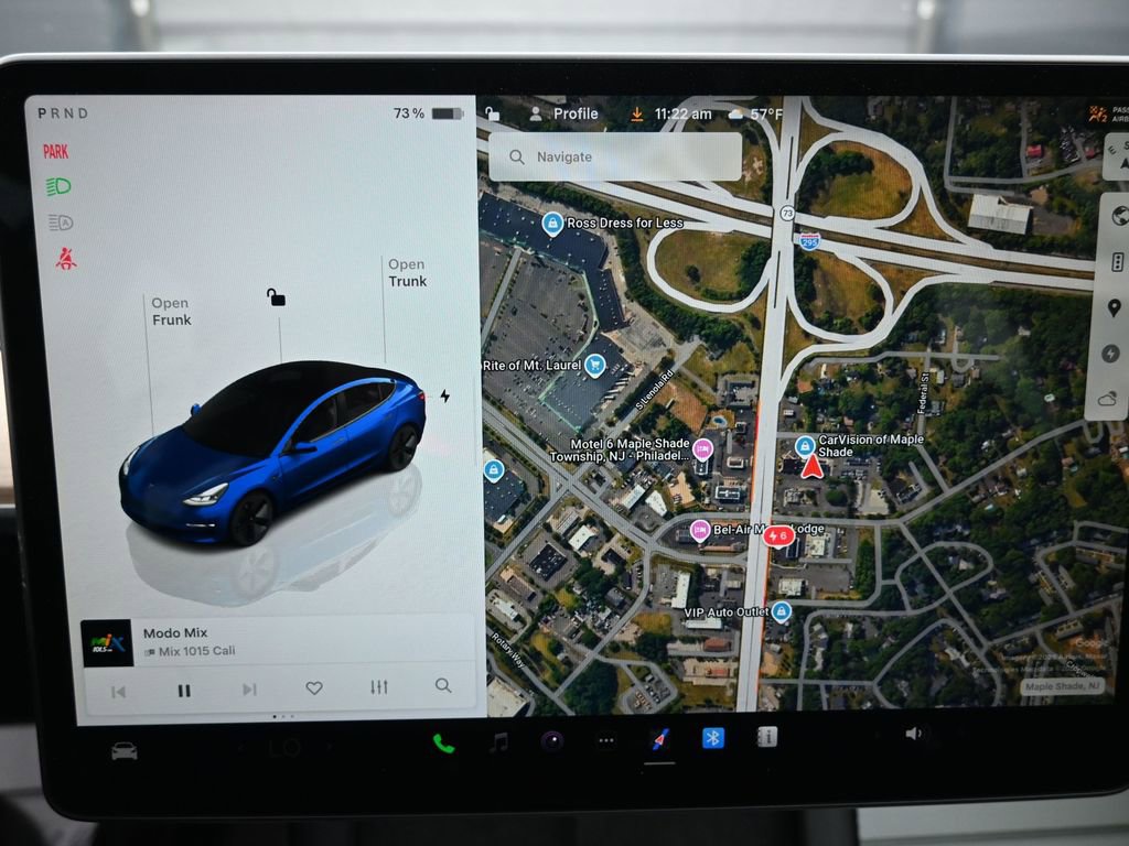 Used 2023 Tesla Model 3 Standard Range image 11