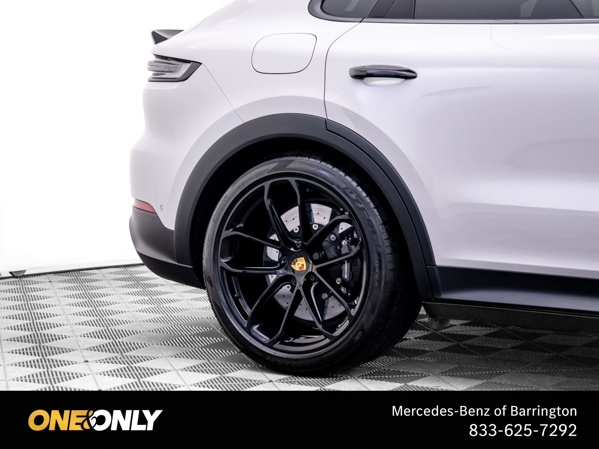 Used 2024 Porsche Cayenne Turbo GT AWD/4WD image 36