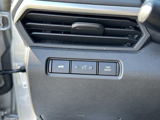 Used 2021 Nissan Altima 2.5 SR w/ SR Premium Package image 25