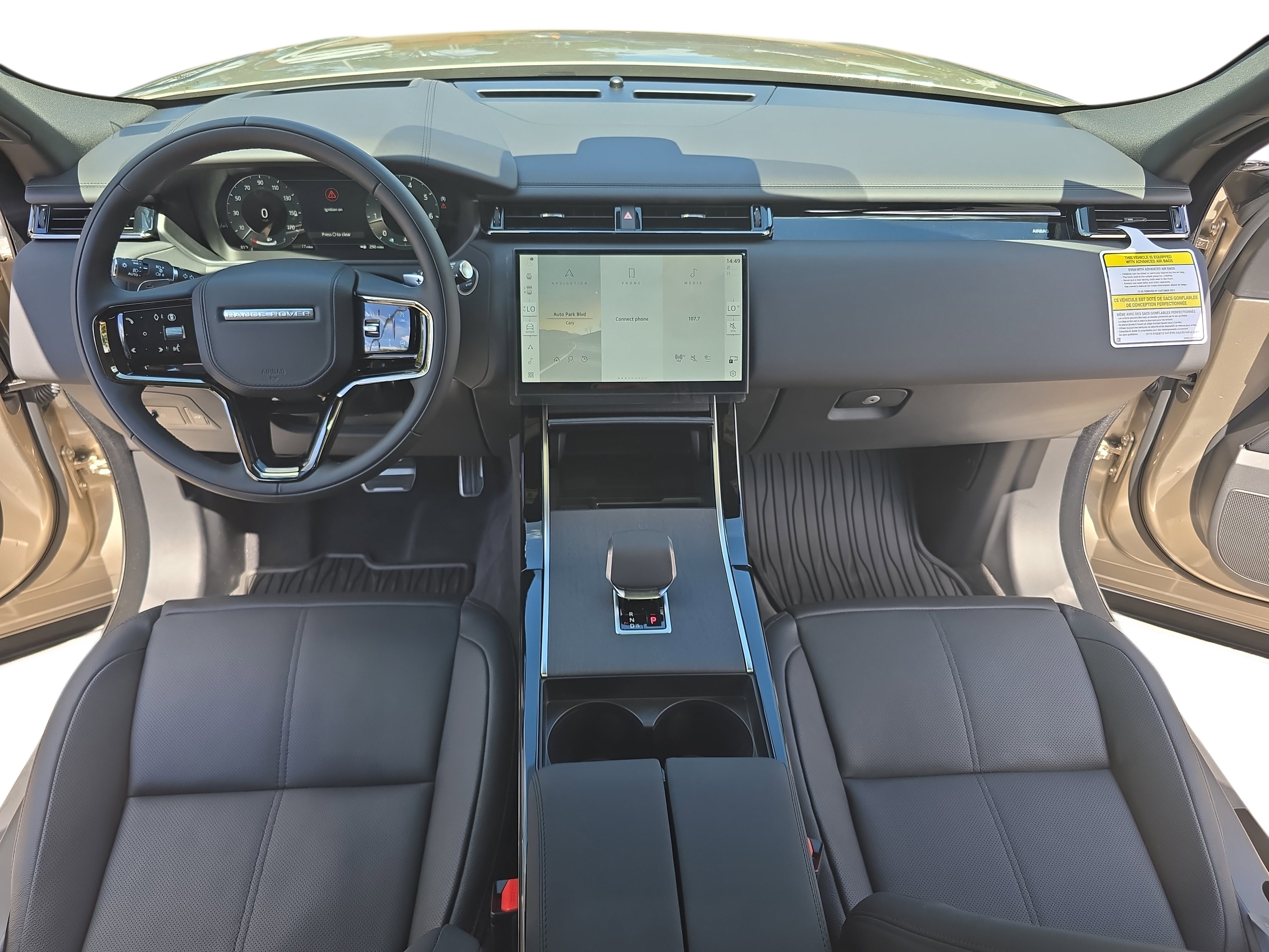 New 2026 Land Rover Range Rover Velar Dynamic SE image 9