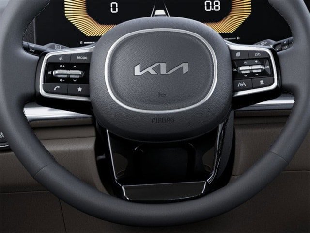 New 2025 Kia Carnival FWD image 22