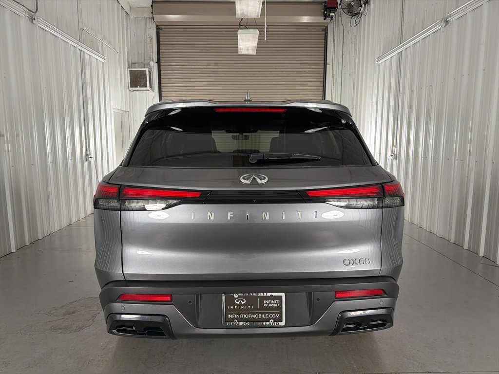 Certified 2024 INFINITI QX60 Luxe image 6