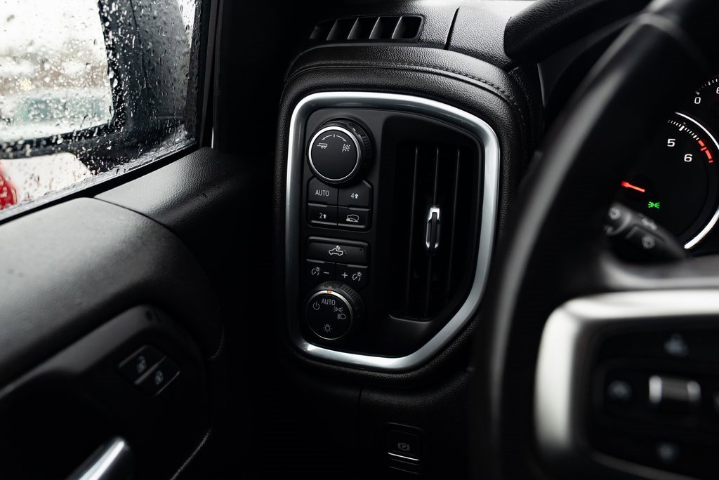 Used 2019 Chevrolet Silverado 1500 LT w/ Fleet Comfort Package image 13