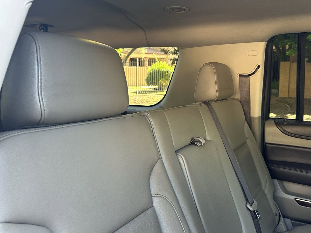 Used 2019 Chevrolet Suburban LT AWD/4WD image 18