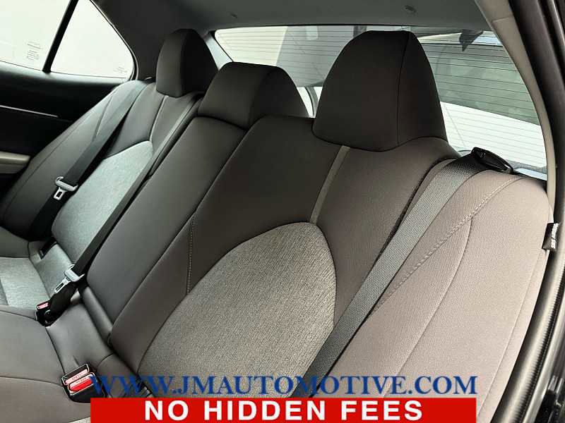 Used 2023 Toyota Camry LE image 15