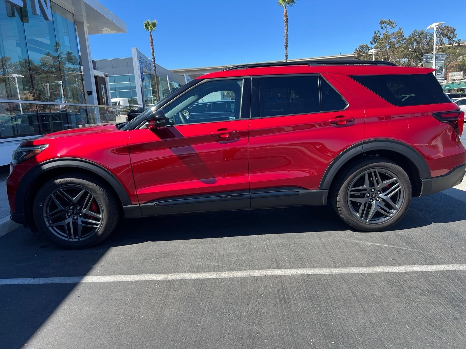 Used 2025 Ford Explorer ST w/ Sun And Sound Package RWD image 10