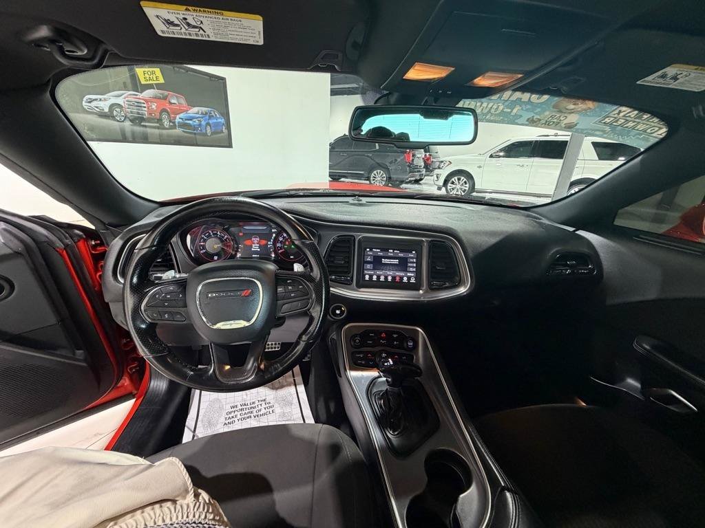 Used 2020 Dodge Challenger R/T w/ Blacktop Package RWD image 18