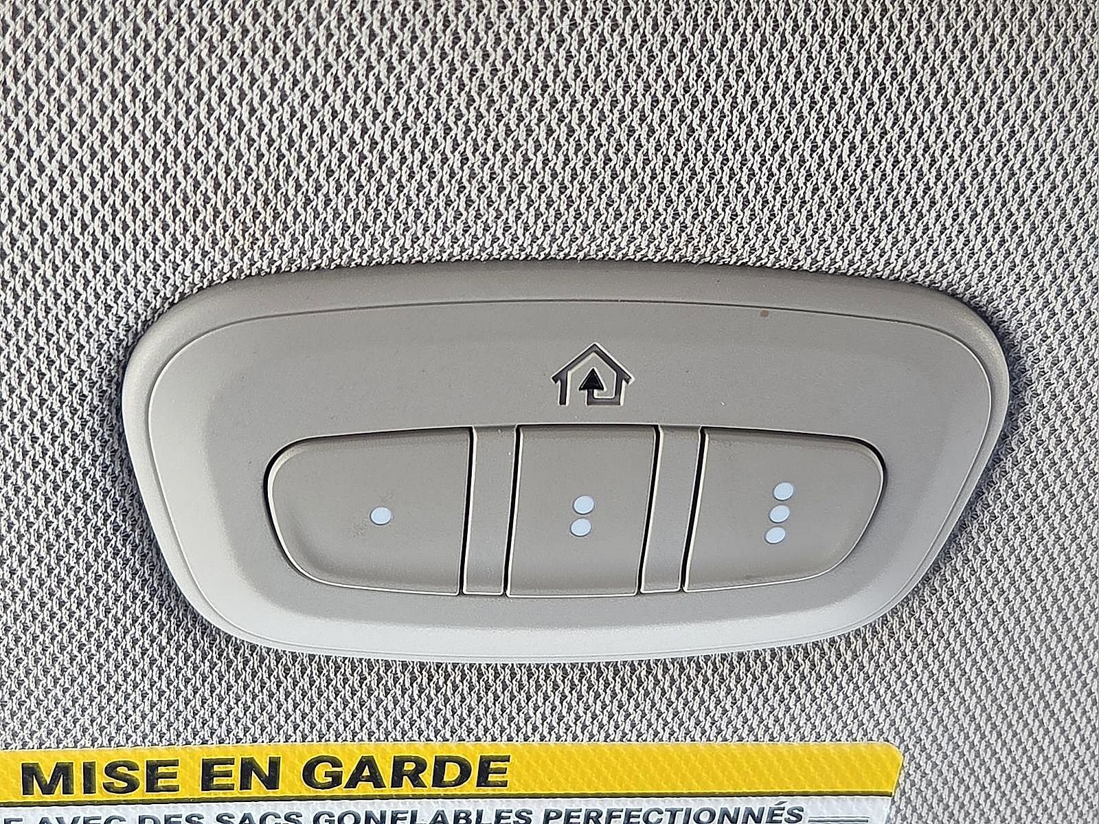 Used 2024 Chrysler Pacifica Limited FWD image 20