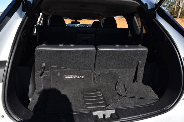 Used 2024 Mitsubishi Outlander Ralliart image 28