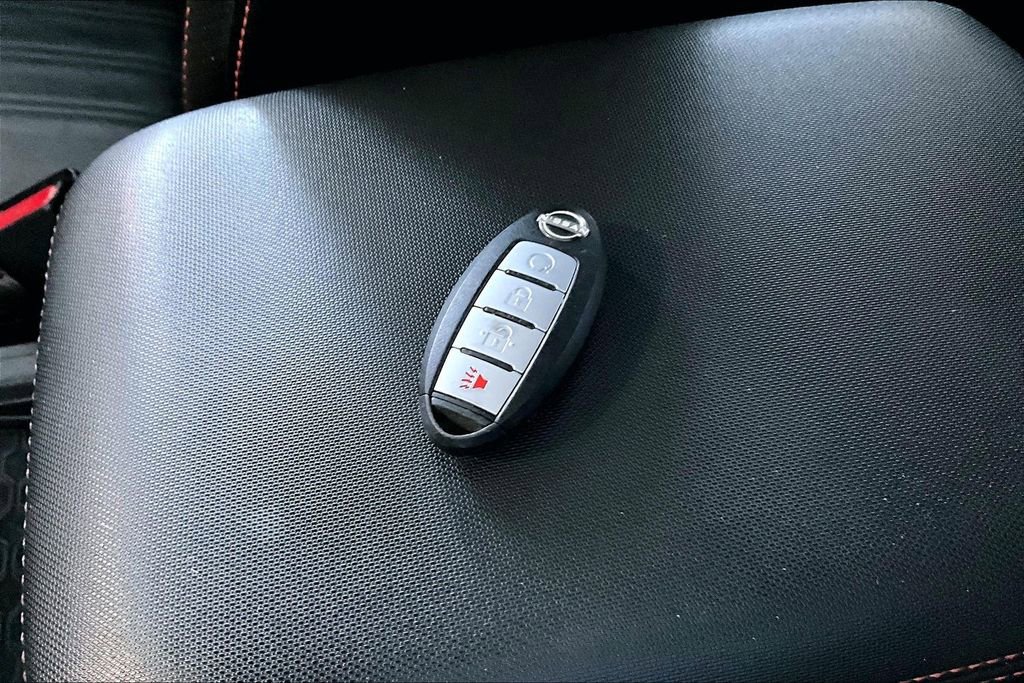 Used 2023 Nissan Frontier PRO-4X w/ Pro-4X Premium Package image 36