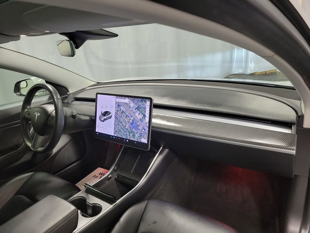 Used 2018 Tesla Model 3 Long Range image 27
