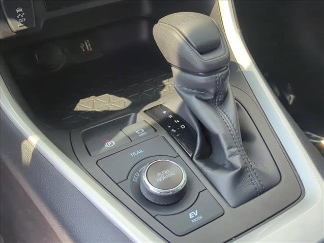 Certified 2024 Toyota RAV4 XLE image 12
