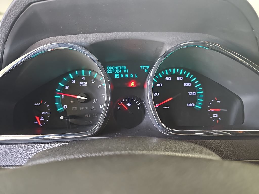 Used 2009 Chevrolet Traverse LT FWD image 20