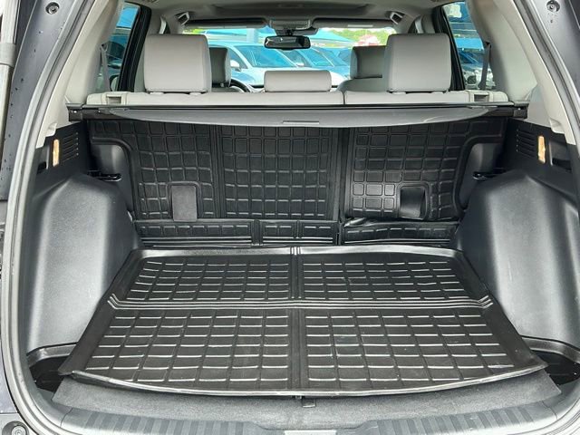 Used 2017 Honda CR-V EX-L image 6