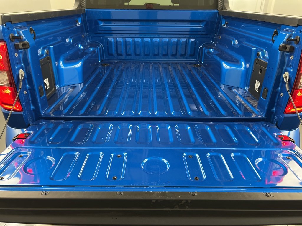 New 2025 Ford Maverick Lobo image 31