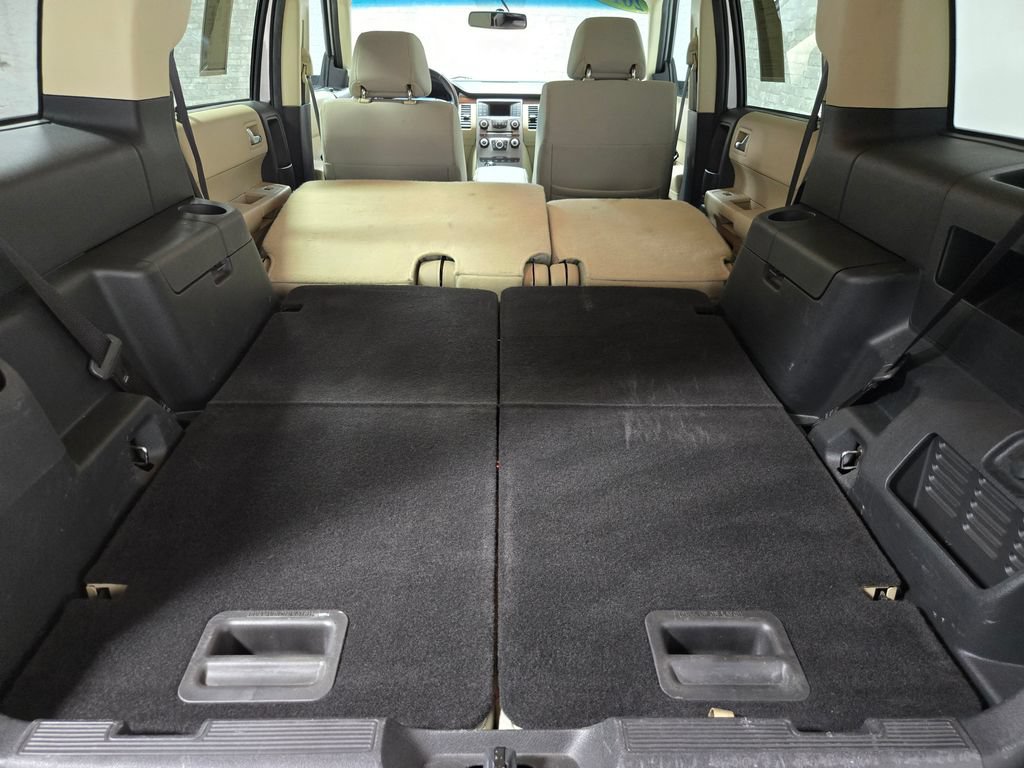 Used 2019 Ford Flex SE FWD image 42