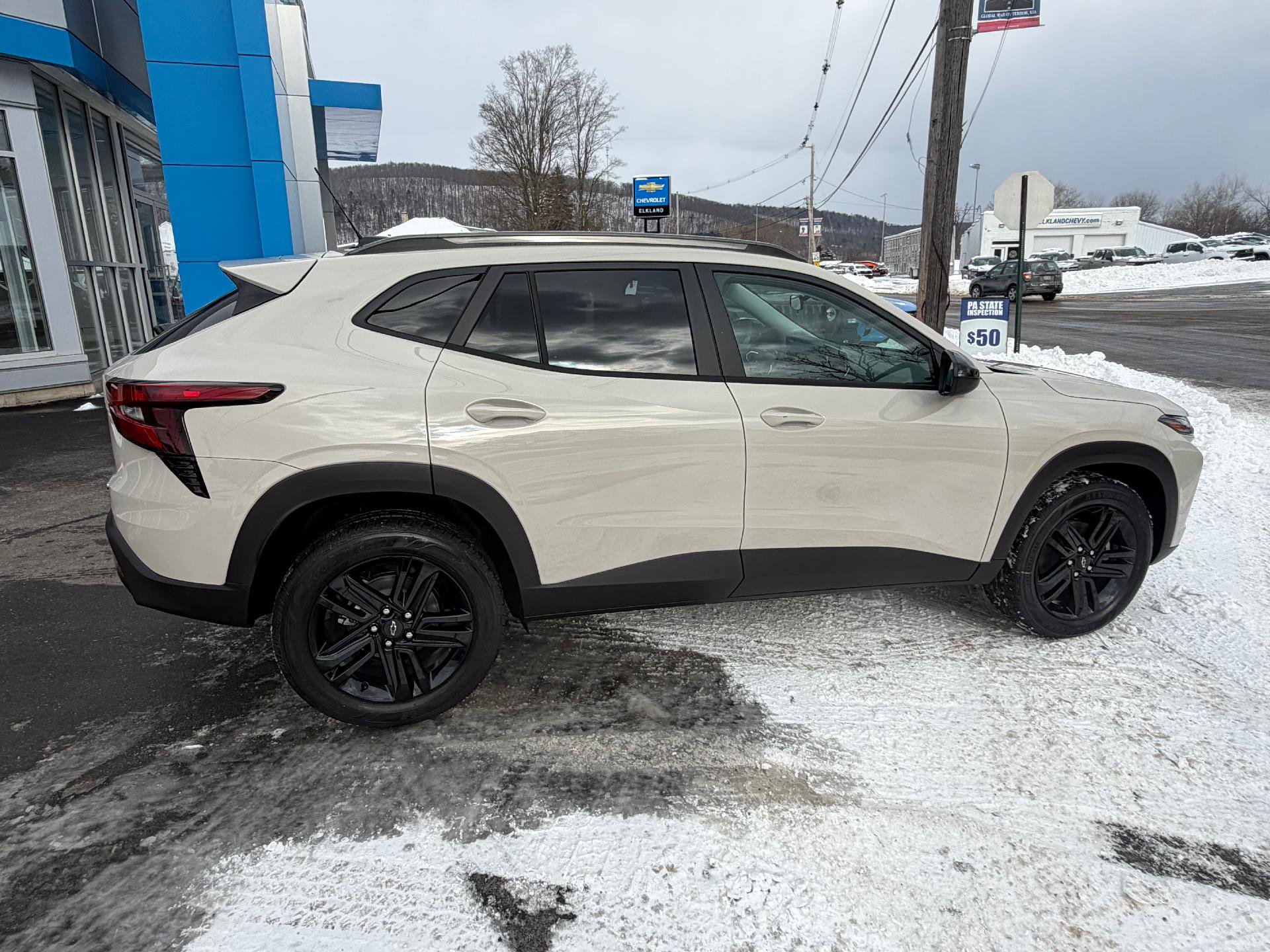 New 2026 Chevrolet Trax ACTIV image 9
