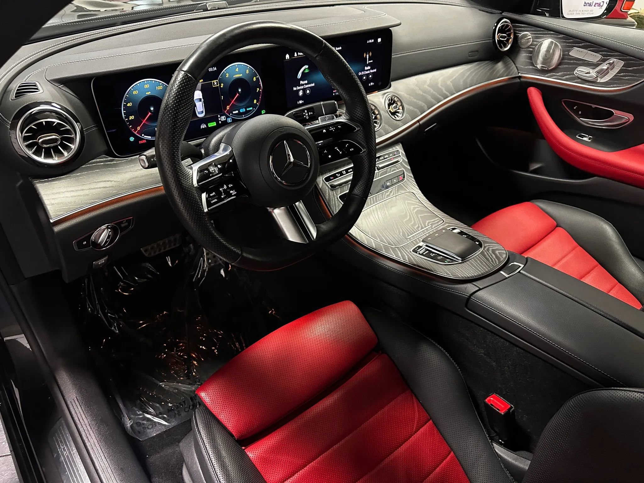 Used 2023 Mercedes-Benz E 450 Coupe image 8