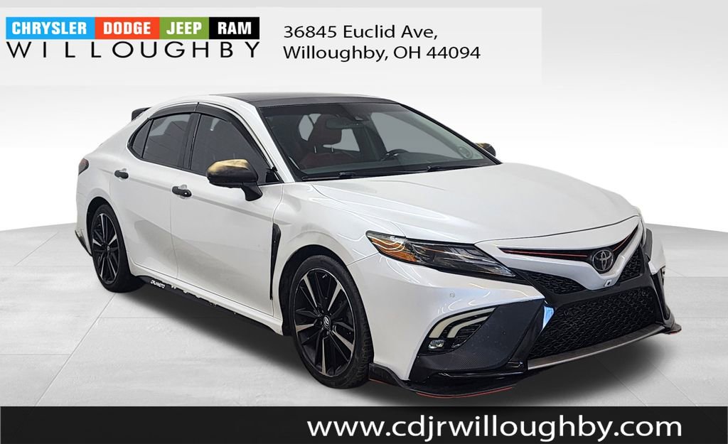 Used 2018 Toyota Camry XSE w/ Driver Assist Package image 3