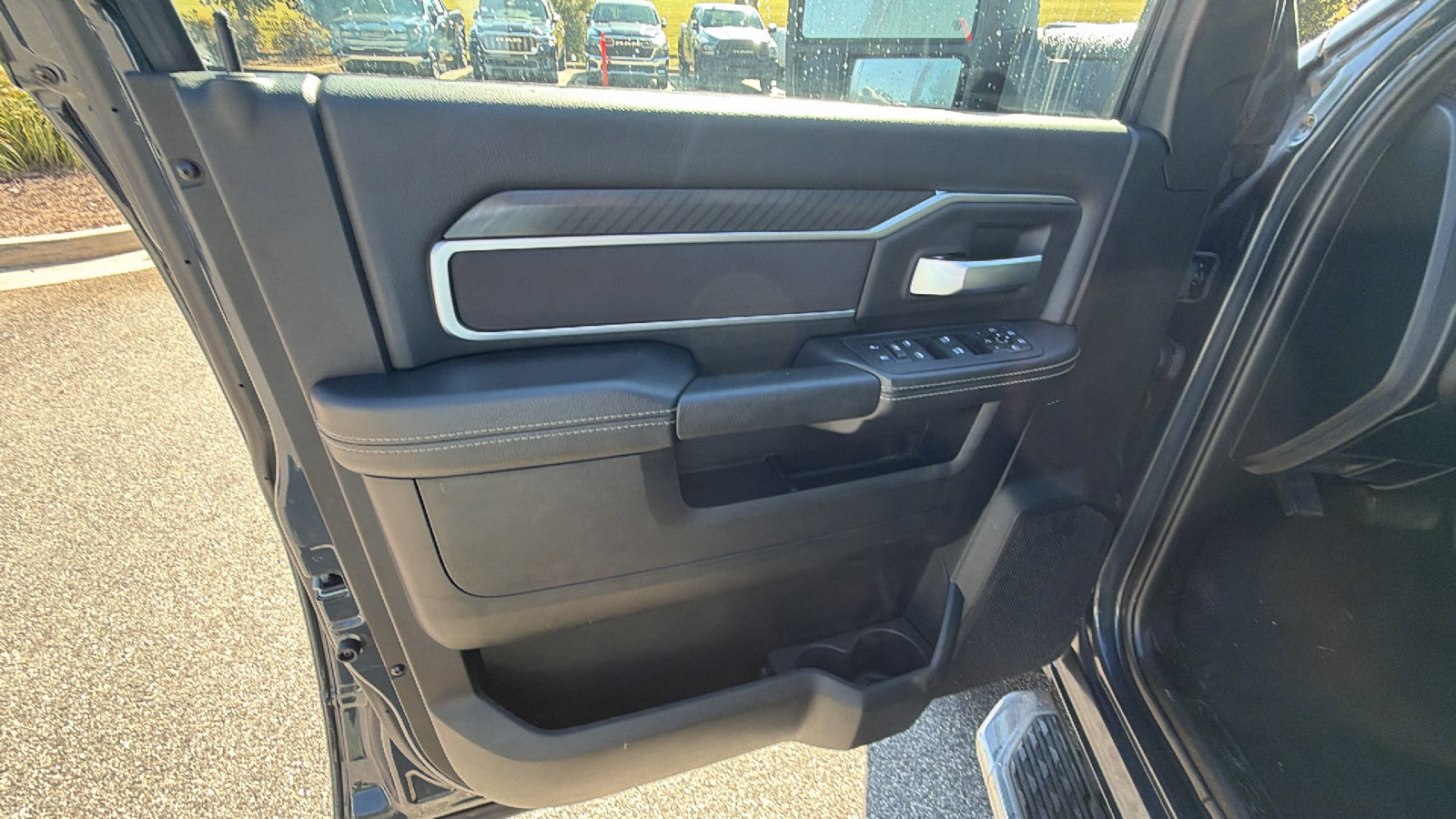 Used 2026 RAM 2500 Big Horn AWD/4WD image 14