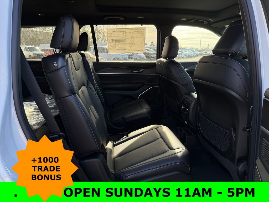 New 2025 Jeep Grand Cherokee L Limited image 15