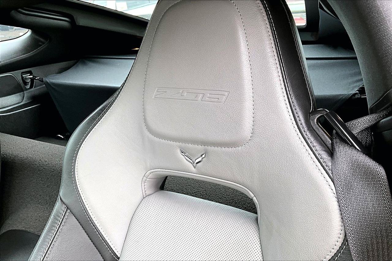 Used 2019 Chevrolet Corvette Z06 RWD image 38