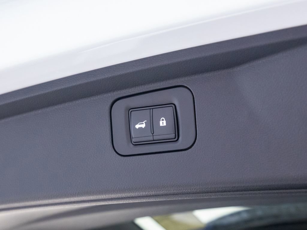 New 2026 INFINITI QX80 Luxe w/ Cargo Package image 32