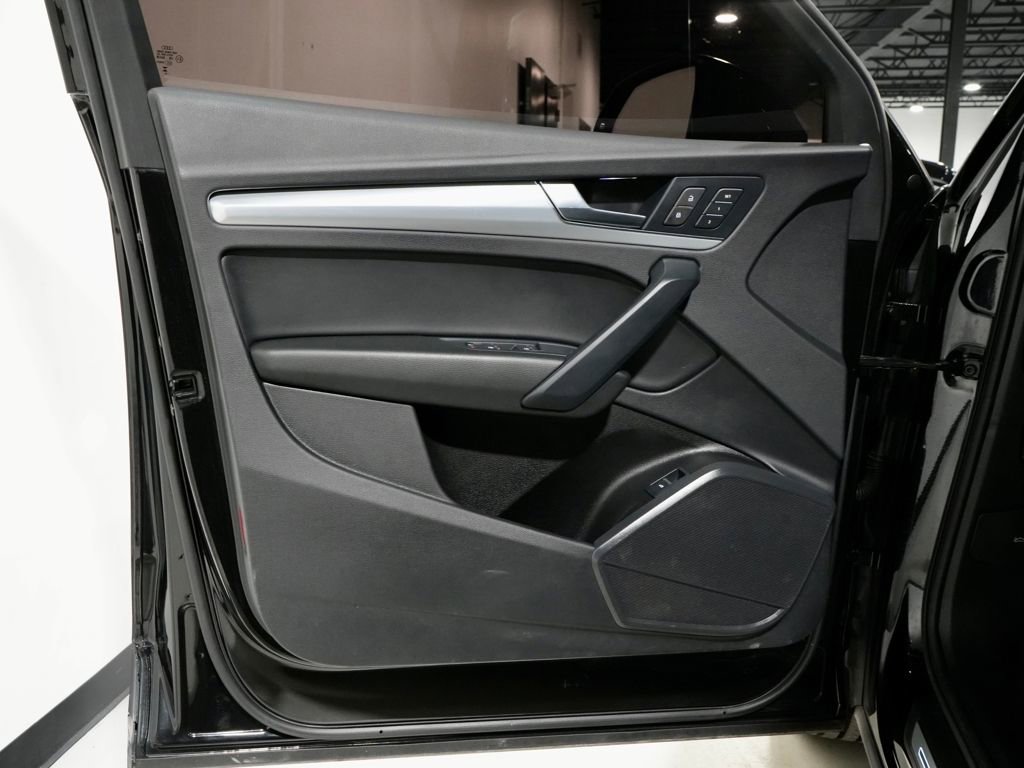 Used 2024 Audi Q5 2.0T Premium image 14