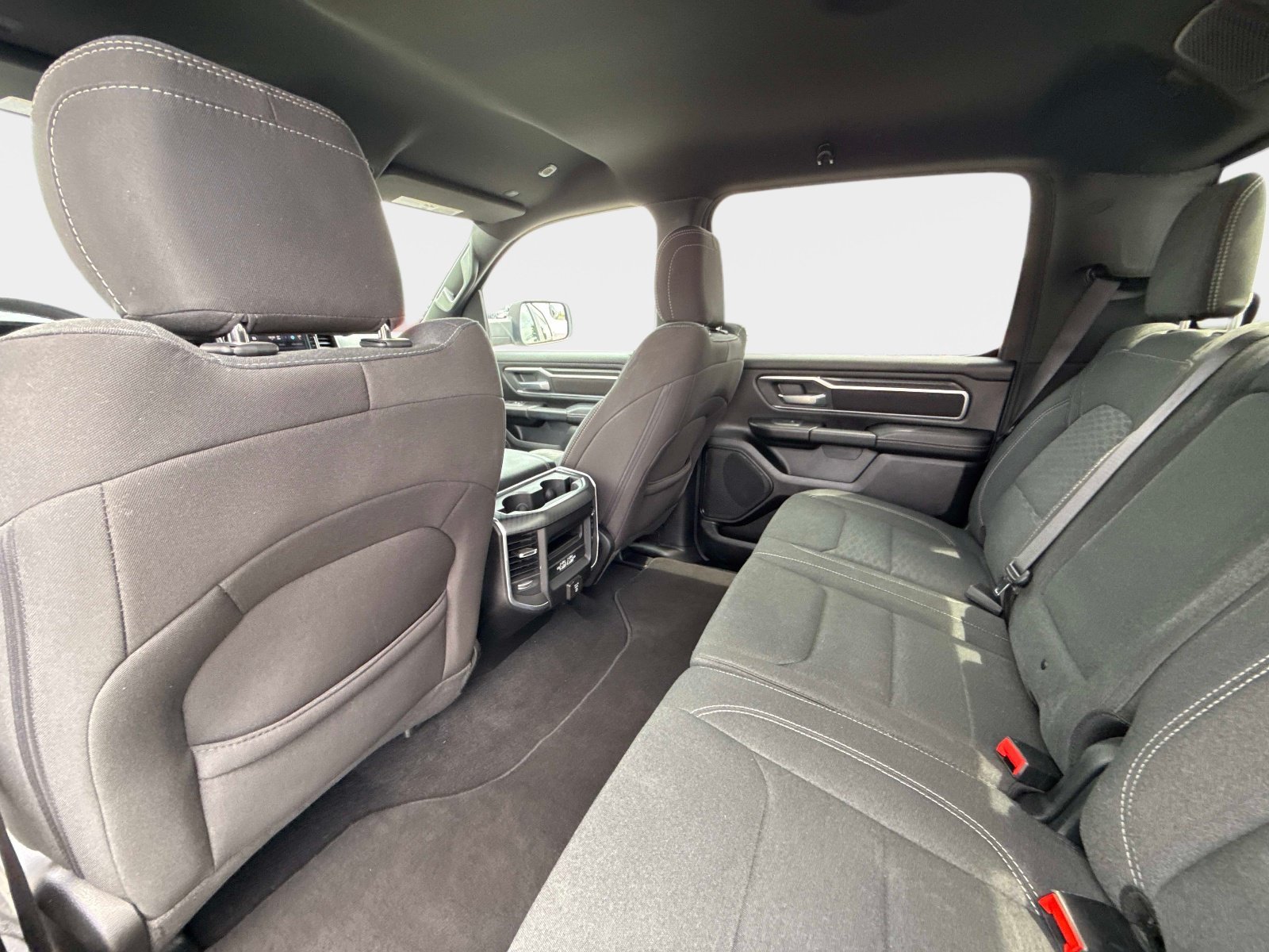 Used 2025 RAM 1500 Big Horn AWD/4WD image 18