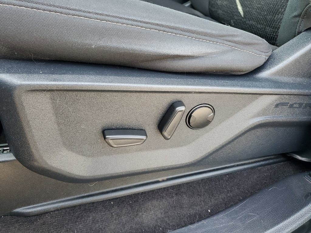 Used 2022 Ford F150 XLT w/ Equipment Group 302A High image 13