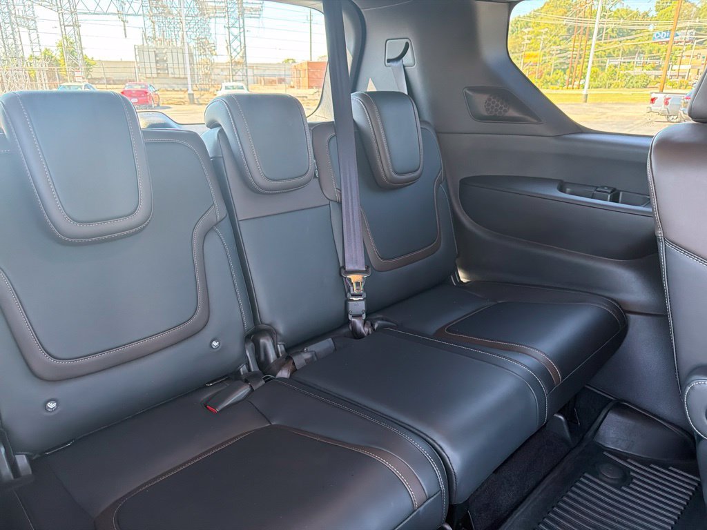 Certified 2026 Nissan Armada SL w/ Captain's Chari Seat Package AWD/4WD image 13