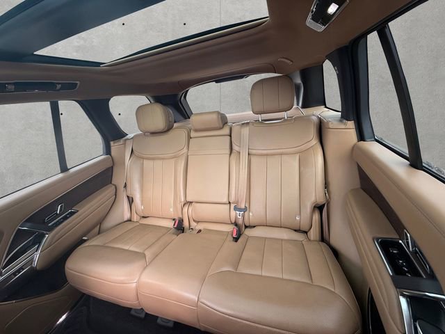 Used 2023 Land Rover Range Rover SE image 22