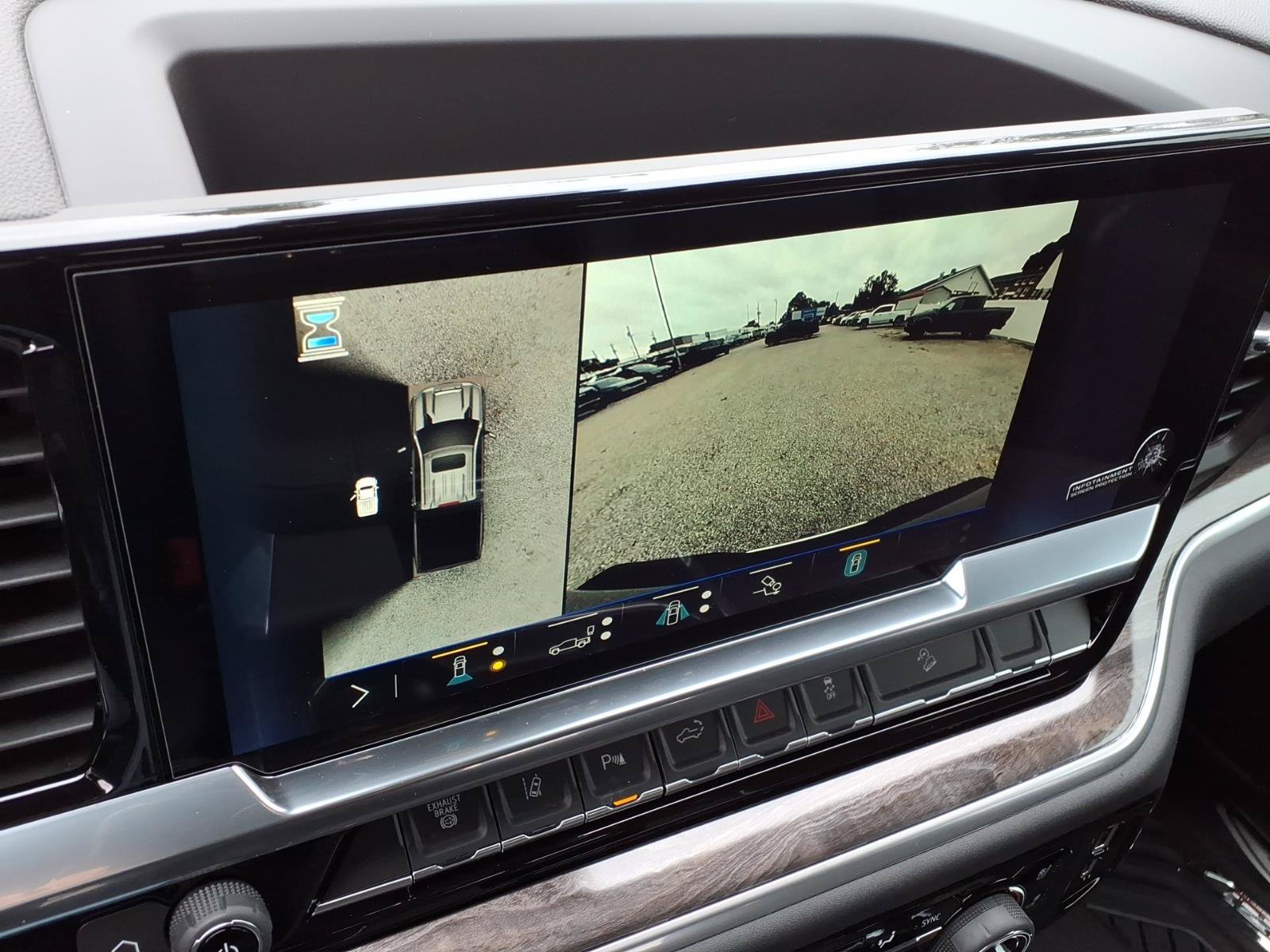 New 2026 Chevrolet Silverado 2500 LTZ w/ LTZ Premium Package AWD/4WD image 25